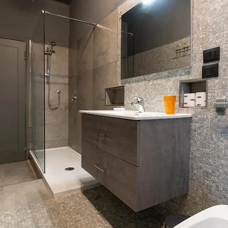 Amendola 17 Apartamento